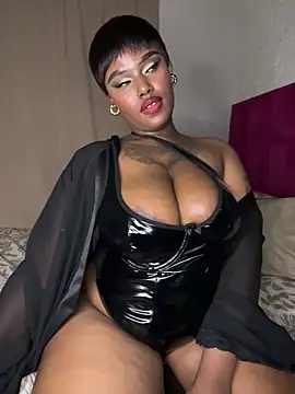 QUEEN_NOBUHLE_FEMDOM_777
