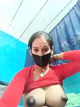 Nandani-758 webcam