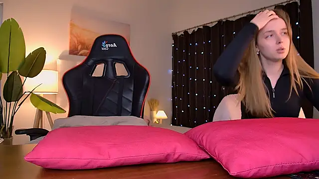 JenniferGraces live sex cam