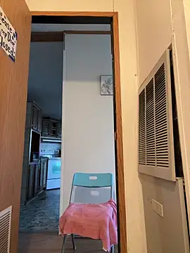 transexualjade95 (T young) - BreastImplants (.)(.) and Car 🚗 BigGoal