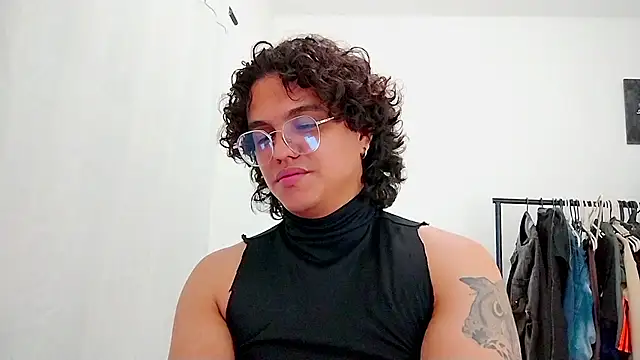 Diane_blossom webcam