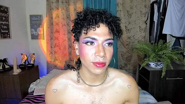 Angel_White25 webcam