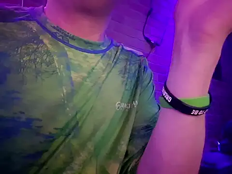 chronic_vibez webcam