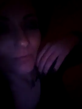 shyhornymommy webcam