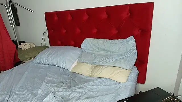 NicoDavisOfficial webcam