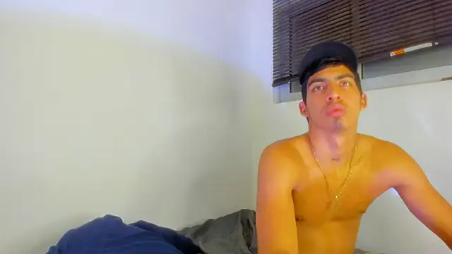 Grace_and_Milo webcam