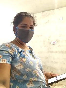 MaaliiiPonuTamil webcam