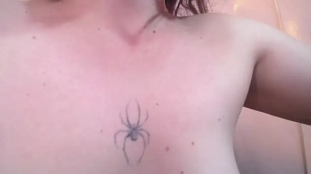 Erika_Suarez_b webcam