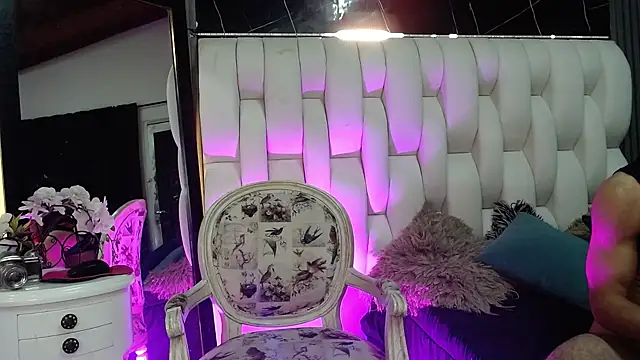 aaron_jones_1 webcam