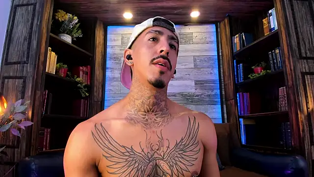 Donovan_Desmond webcam