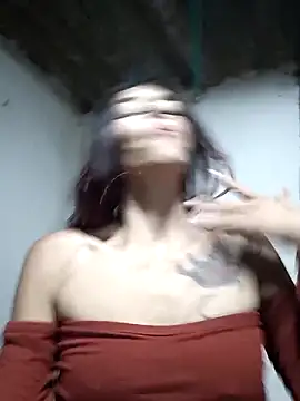 Auri_Phone webcam stripchat model stream image