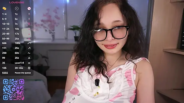  HannaHayles chat room