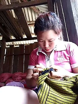 Ngocmi909 live sex cam