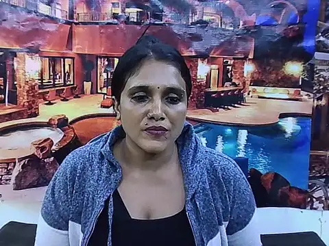 IndianSexyLady20 webcam