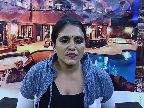 IndianSexyLady20 webcam