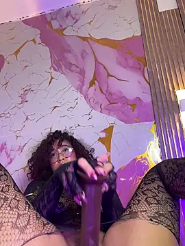 woo_isdaphne (F young) - 😈 all naked and dance sexy😈