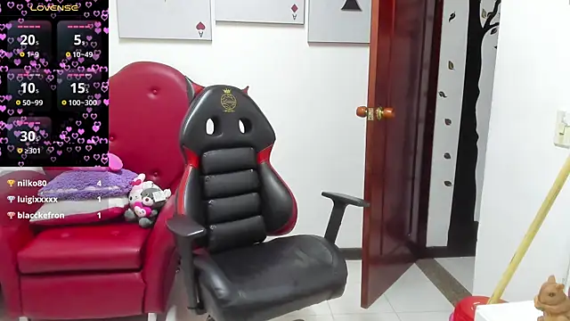 salomeediaz_ - Salomeediaz_'s free webcam - UK Sex Cams