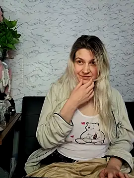 ScarletCallings_420 webcam