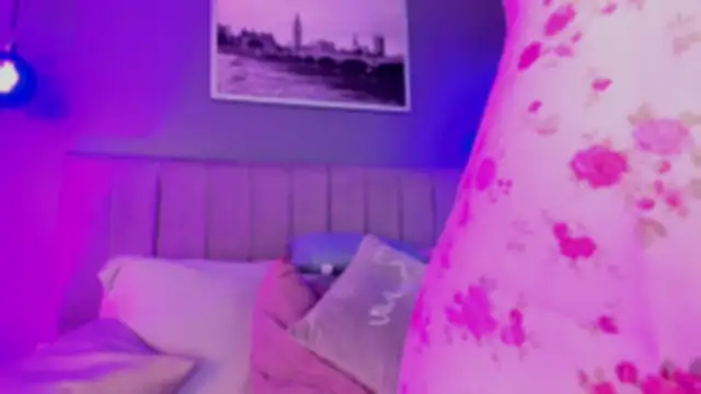 Nathalia_stone_ webcam