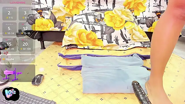 JhordanAndDanna webcam