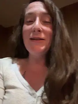 Mini_And_The_Bear webcam