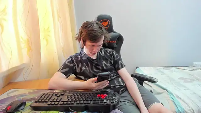 iliaskrislove webcam