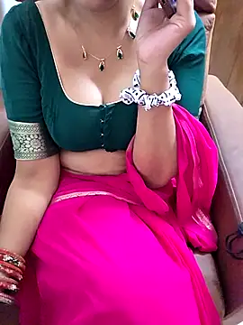 roja-telugu777 (F young) - keep ice cubes on nipples