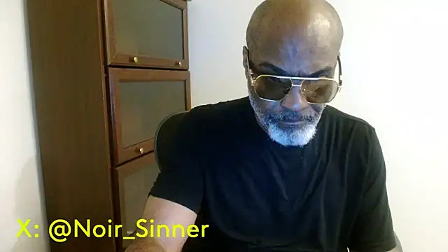 sinnernoir (M mature) - jerk and moan