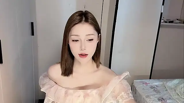 美女yu-33在线直播