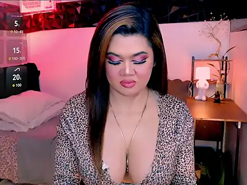 asiankatyhuge webcam