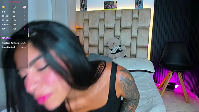 little_sophie18 webcam