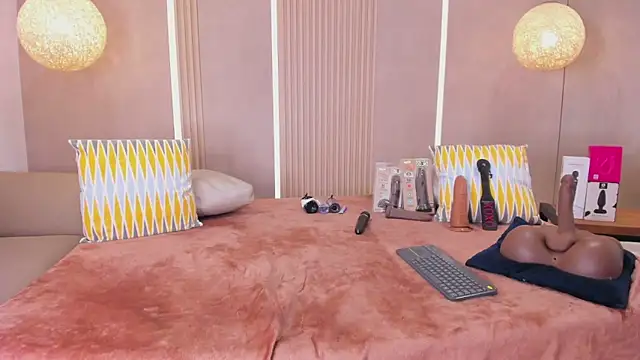 sabrina_shark_ webcam