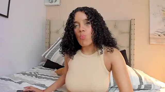 vanesasexyhot21 webcam