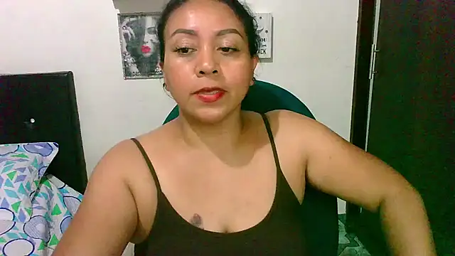 zaray_bella webcam
