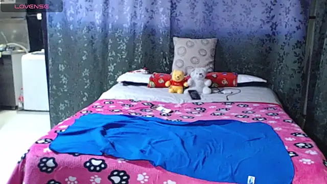 miia-big1boobs_ webcam