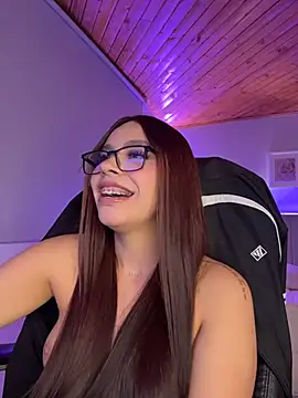 Karina16_pink webcam