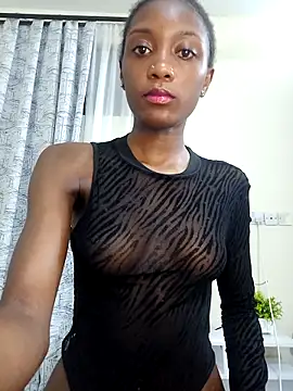 Miss-Hennessy webcam