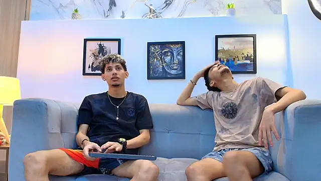 YOUNG_BOYS_HELL webcam