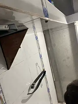 nguyencuong1999 (M young) - Earn money to buy a vibrator.