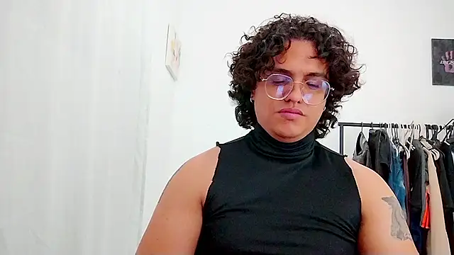 Diane_blossom webcam