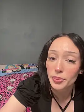  strwbrrymilk chat room