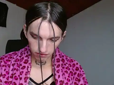 Scarlett_crastrawberry webcam