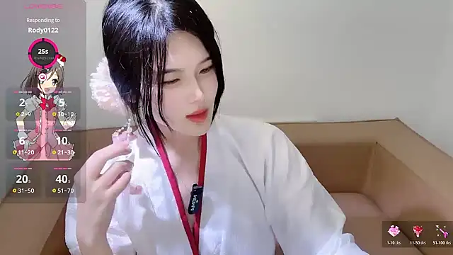 美女T-TeaR在线直播