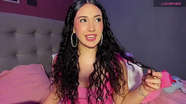 Charlotte_james1 webcam