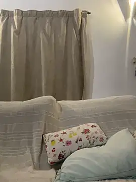 paulinaalatalo (F young) - naked show ;)