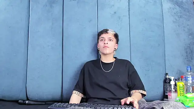 Megan_Thompson_ webcam