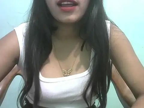 Lovely-Pandey webcam