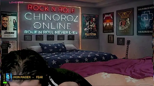 chino_roz webcam