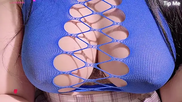 美女donghuangtaiyi---在线直播