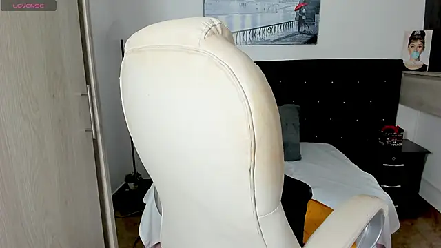 cristaaalclocks1 webcam